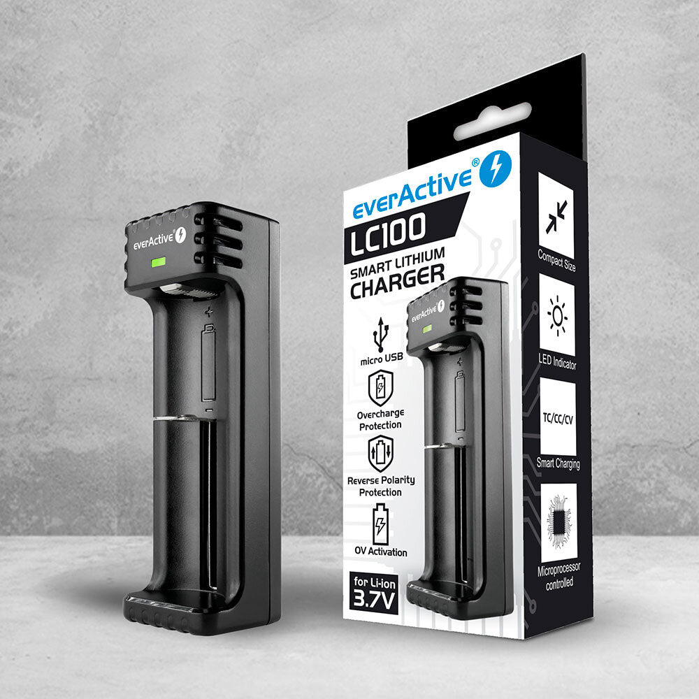 Зарядно устройство EverActive UC-100 Li-Ion/NiMH